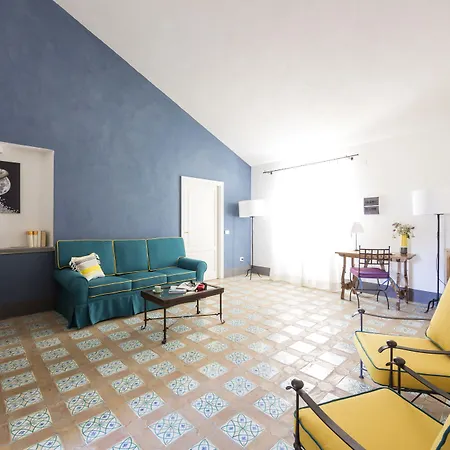 Relais Regina Giovanna Готель