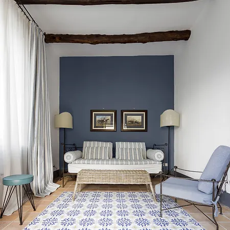 Готель Relais Regina Giovanna 4*