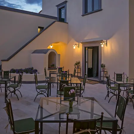 Relais Regina Giovanna 4* Sorrento