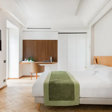 Hotel Relais Regina Giovanna 4*